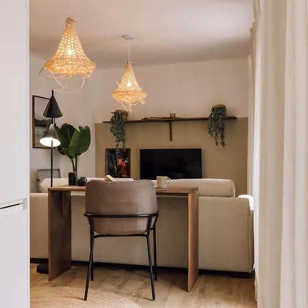 Medan - 1 Bedroom And Parking In Santo Antonio Лісабон