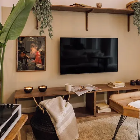 Medan - 1 Bedroom And Parking In Santo Antonio * Lisboa